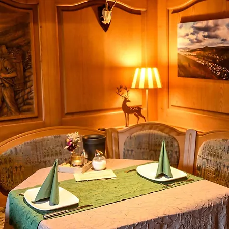 Jagdhaus - Ahr Locanda *